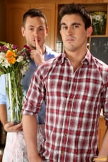 Brenner Bolton - The Wedding Planner 2: Florist Edition | Picture (1)