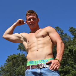 Damien West
