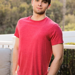 Derek Hart
