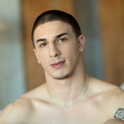 Jake Henry
