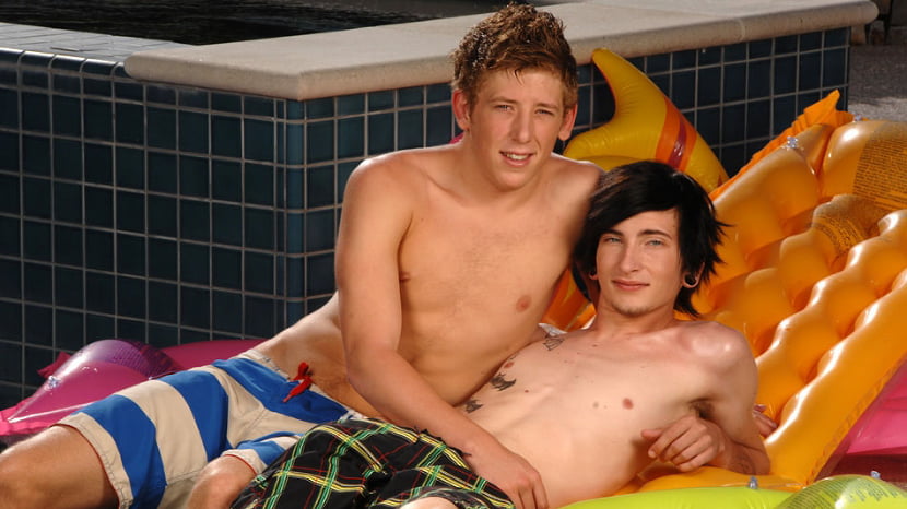 Oliver Youngblood, Ryan Andrews